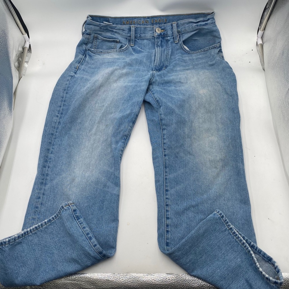 American Eagle Loose Fit Jeans Mens 34x30 Light Wash Blue Cotton Relaxed Denim